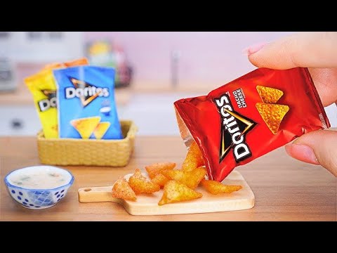 وصفة مصغرة لذيذة دوريتوس المقرمشة كيفية صنع رقائق التورتيلا المصغرة 🧀  ASMR Cooking Mini Food