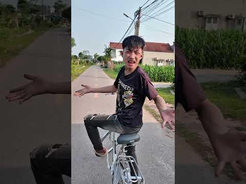 Mũ bảo hiểm đâu #shorts