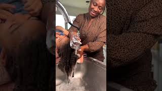 Deep hair wash toddler