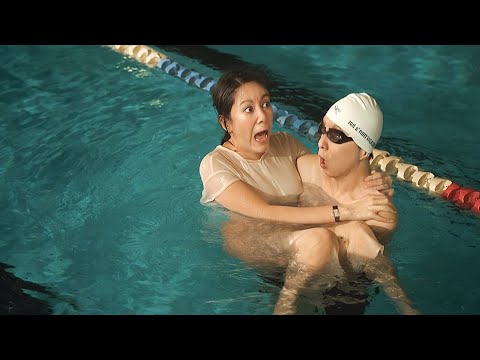 I.SWIM P3 I Cô giáo chủ nhiệm rơi xuống bể bơi