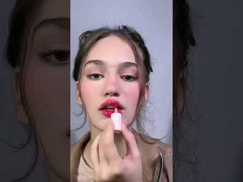 فلر الشفايف😮💄#makeup #مكياج #makeuptutorial #ترند #لايك #اكسبلور #beauty #grwm #العراق #السعودية#مصر