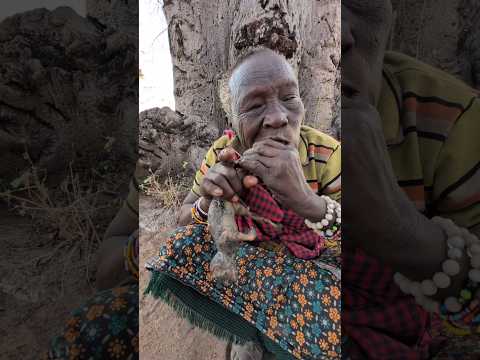It's Lunch time middle of nowhere 😔😋‼️😲 This is What Hadzabe tribe Cooks for today's y#africa #food