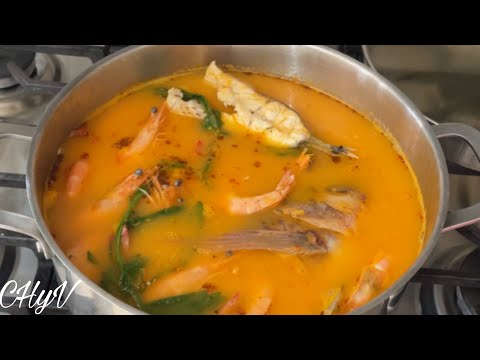 Caldo de Mojarra Tilapia con Camarones
