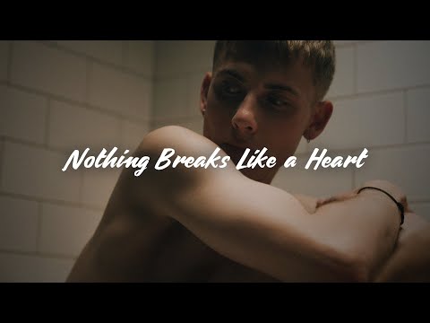 Damiano David - Nothing Breaks Like a Heart (Lyrics)