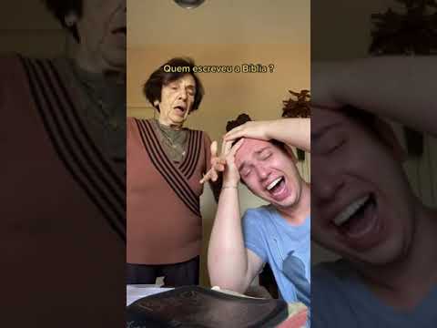 vê se estuda direito menino, apanhou porque é burro kkkkk