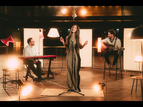 Eva Burešová Zdá se mi (Acoustic)