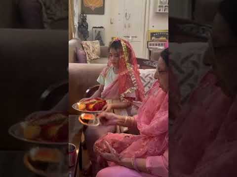 คิดถึงน้องเอสชูไหมคะ Miss แดนภารตะ คิดถึงน้องเอสชูไหมคะ