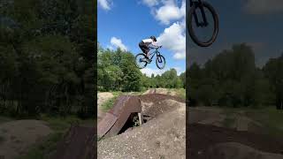 First time in nälsta! #mtb #downhill #dirtjumper #specialized #swedish