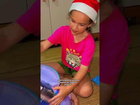 Jasmim mostrando seu material escola #shortvideo #fyp #viralvideos