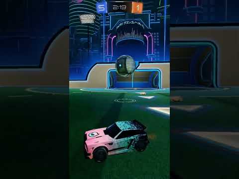 Ne jamais abandonner en 1v1 ✊ #rocketleague