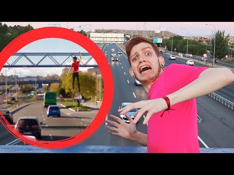 ME TIRAN DE UN PUENTE !!?