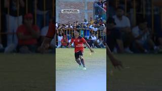 El nivel del “Gallito” Vázquez en el fútbol de barrio #futboldebarrio #talacha #llaneros #ligamx