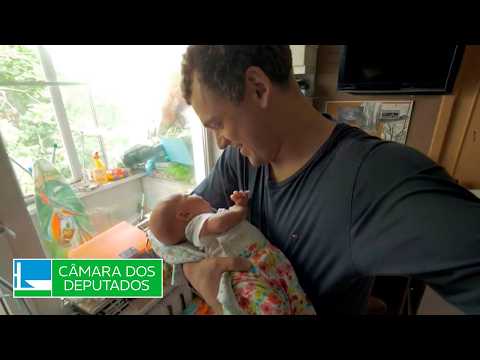 Lei amplia licença-paternidade para 20 dias e cria salário-paternidade – 01/04/2026 – Fonte: Câmara dos Deputados