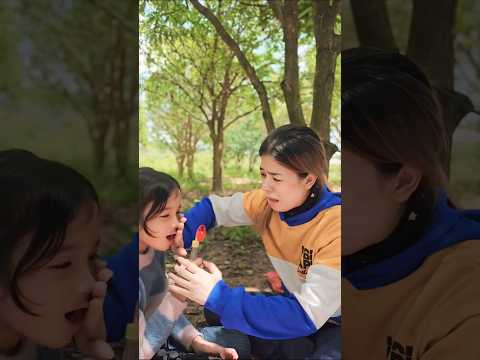 How to get rid of bad breath #forest #funny #bushcraft #outdoorskills #survival #shorts