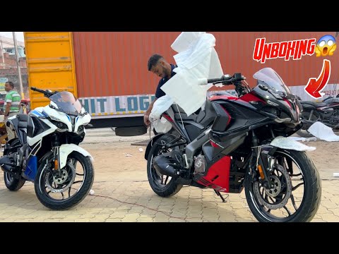 Finally New Bajaj Pulsar RS200 Dark Black Unboxing 😲 || RS200 New 2025 Model Unloading 😱