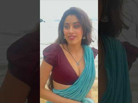 #janhvikapoor looks sizzling in just a simple saree and attractive eyes ๐ฅ #filmykalakar