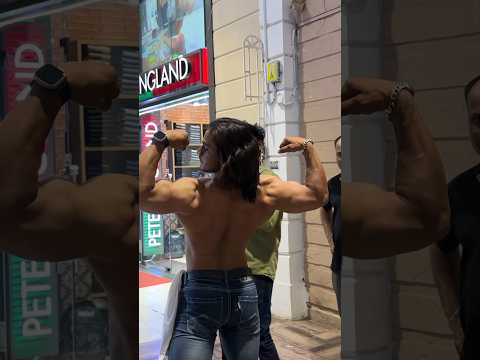 Girls reaction ?                                    #viral #public #fitnessfreak #fitnessmodel