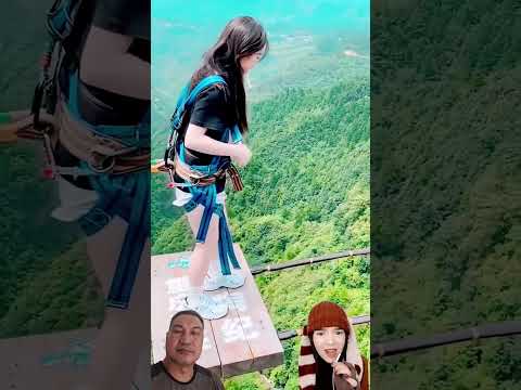 ayo lari jangan lihat ke bawah @Virola_chan