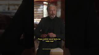 GQ&A — Mads Mikkelsen compartilha um conselho para novos atores. #madsmikkelsen