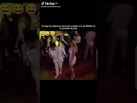 mi jefe con la de RH en la posada ๐
๐
๐