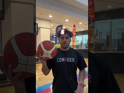 Smaç basıyorum ama toplar büyüyor ! #keşfet #basketbol #speedy