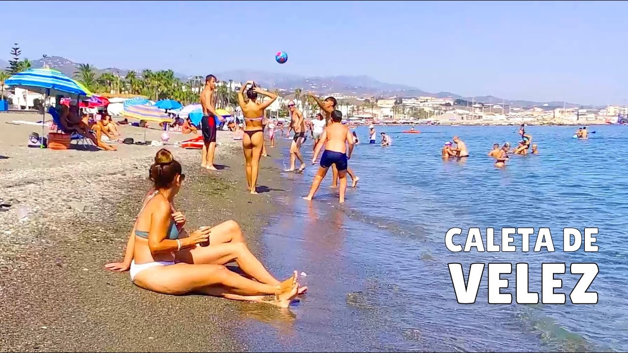 Spain Beach Walk [4K] ☀️ Beautiful Clear water Caleta de Vélez, Axarquía