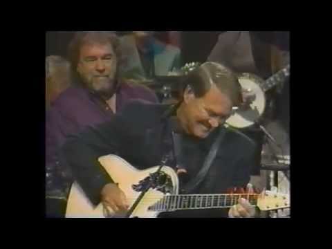 Glen Campbell - Gentle on My Mind (terrific guitar break)