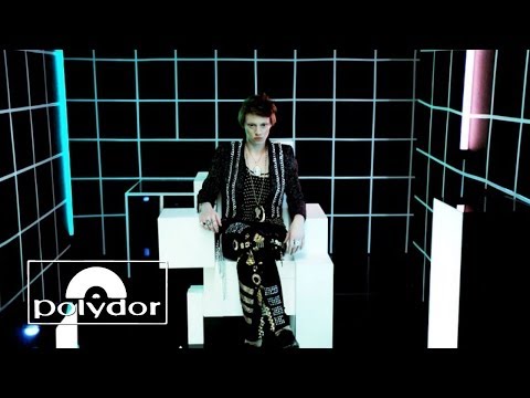 La Roux - Bulletproof (Official Video)