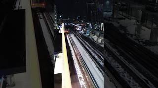 Westbound Ronkonkoma Train at Mineola on Track 2 While Oyster Bay Train Leaves  #LIRR