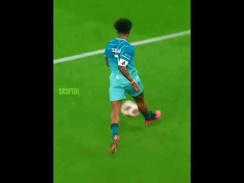 IShowSpeed Forced KSI to Score an OWN GOAL! โก๐