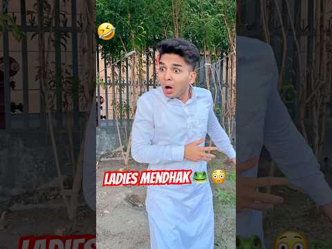 ladies mendhak 😂😂🤣wow
