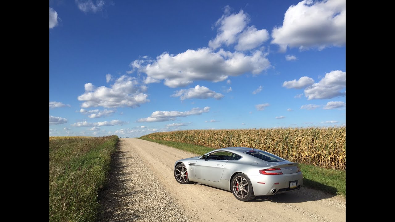 Here's What It's Like to Drive an Exotic Car in the Middle of Nowhere