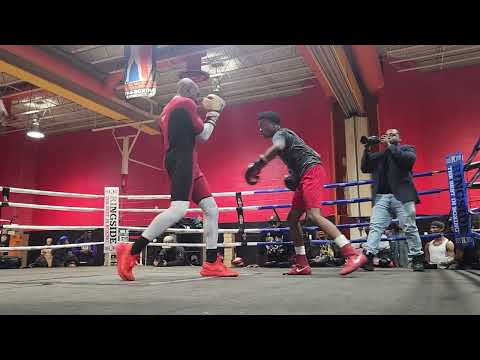 Pro Vs Amateur - Time Machine Takes On Pro In The Ring: A Clash Of Skills!