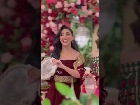الملايه تقصف الفنانه ساندي جمال وتگول الها وين تغسلين زين من ملابسج 😂 #اكسبلور #لايك #حلوه