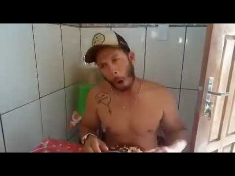 Diferença do pobre e do rico quando vai comer!!!
