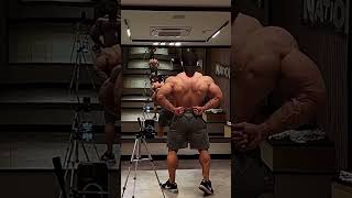 POV: você entrou na sala de poses da Nation. 🏆