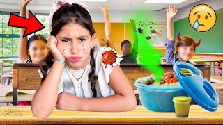 للأسف…‼🤦🏻‍♂ تلاميذ يسخرون من رانيا 😓😱 بسبب لانش بوكس 🍔💔