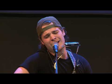 Max McNown - A Lot More Free | 98.7 THE BULL/101.9 KINK | PNC Live Studio Session