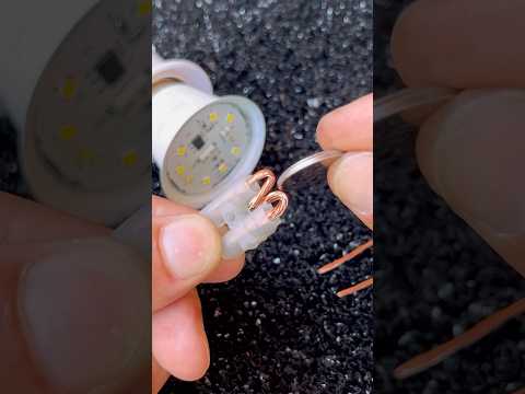 Como testar LED de lâmpada. #lampada #dicas #fyp #diy #tools #construction #ferramentas