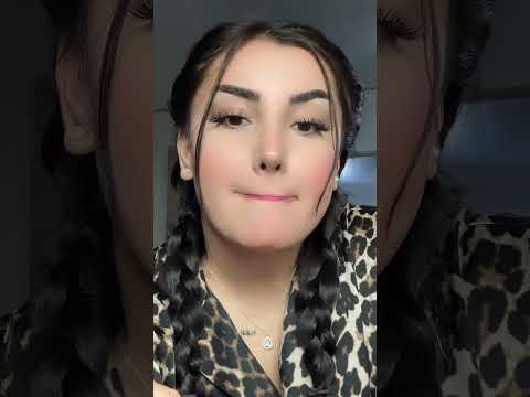 Lips Tutorial 💄 #trending #makeup #explore #makeuptutorial #lips #lipstichack #beauty #viralshort