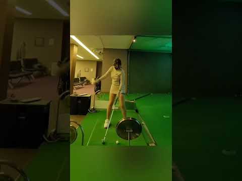 왼팔 펴기를 속성으로 알려주다니 대단하십니다....👏👏👏이세라 프로 | 골프여신 TV #shorts #golf #golfswing
