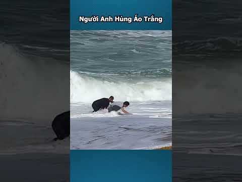 Người anh hùng áo trắng giữa biển dữ!!
