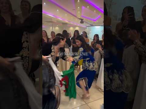 Danse kabyle algéroise vive a l'Algérie #kabylienne #kabyle #kabylie #mariage #dz #algerie #bejaia