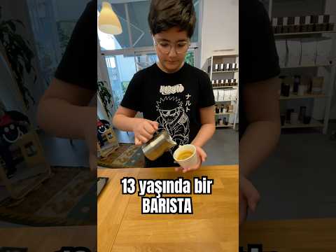 13 yaşında barista     #coffee #barista #espressolover #coffeeart #latteart