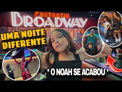 MARVEL: FICAMOS DE FRENTE COM OS HERÓIS E VILÕES !! * demos um show no palco * 