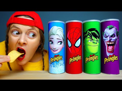 프링글스를 먹으면 무엇으로 변할까요! Mukbang Eating Pringles with Superheroes by MUKACHU