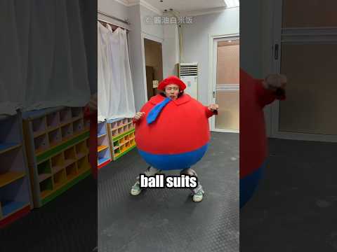 Fighting With a Friend as Giant Balls
