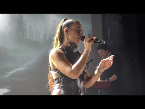 Sevdaliza - Gole bi goldoon(Live in Athens)(26/04/2024)