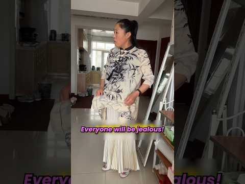 Mom Wore a Springy Dress… Then Dad Stole the Show! 😂👗💃