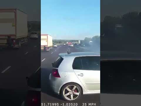 Bus Driver Showcases Brilliant Awareness